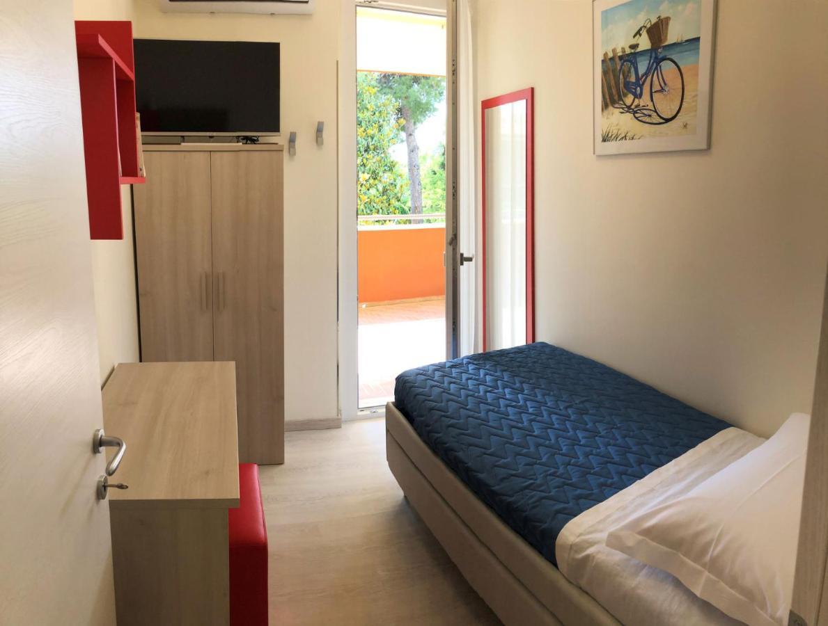 Residenza Verdemare Misano Adriatico Dış mekan fotoğraf